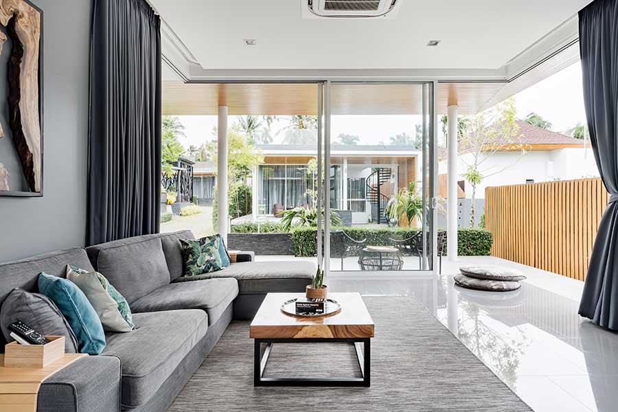 Spacious Contemporary 2-Bed Villa – 5 Mins to Meanam Beach